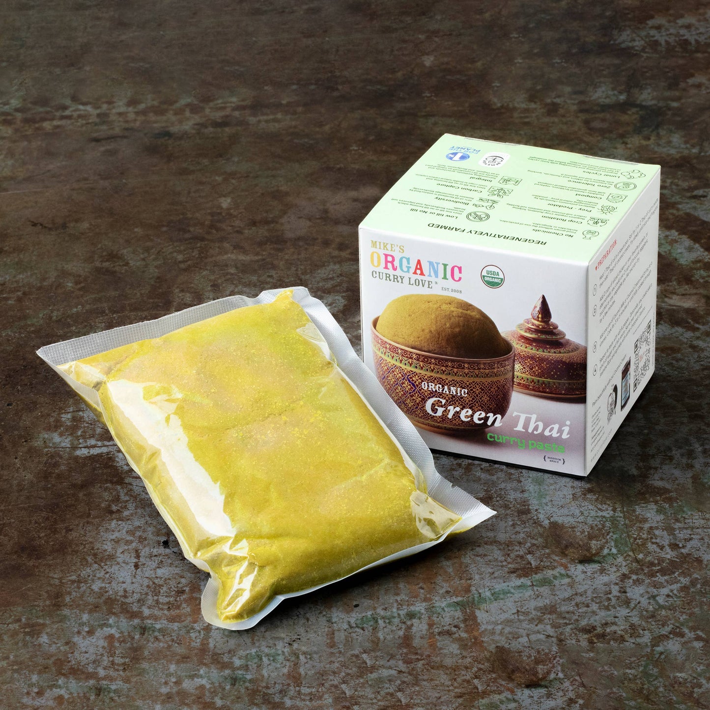 Mike's Organic Curry Love - Biodynamic Green Thai Curry Paste - Restaurant size