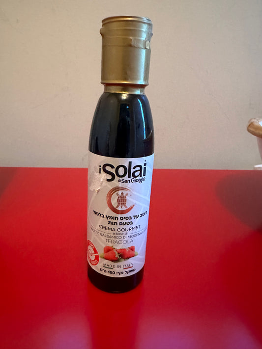 ISolai balsamic vinegar flavored with strawberry